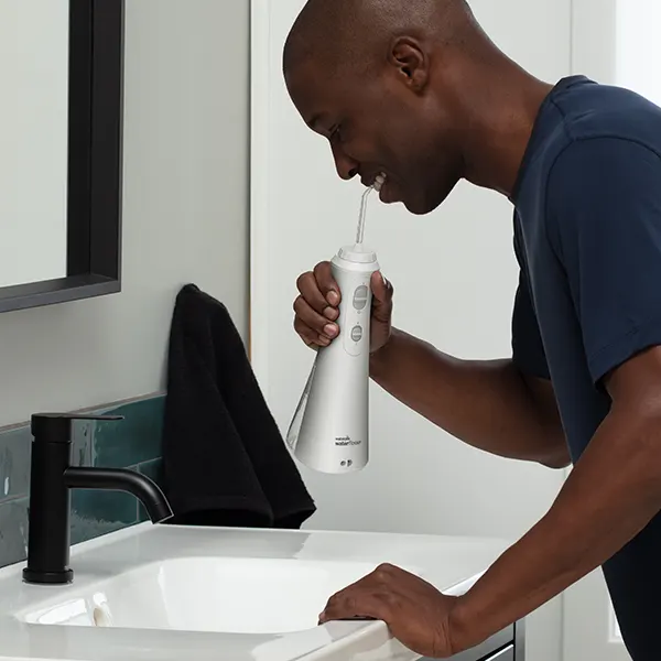 Irrigador dental: ¿se puede usar antes de dormir?