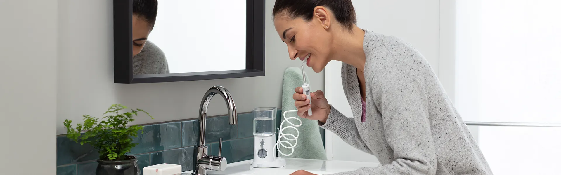 Waterpik Nano™ WP-250: el irrigador ideal para tus viajes